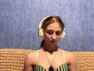 milahill from CamSoda