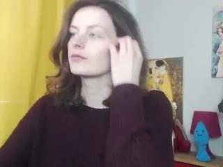 nadinesensual from CamSoda