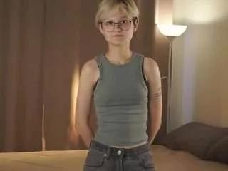 Discover slutty escort Nicolevielma nicolevielma from CamSoda