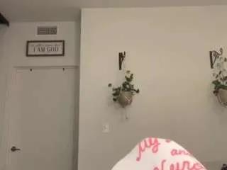 Try sexy camwhore Rennuisance rennuisance from CamSoda