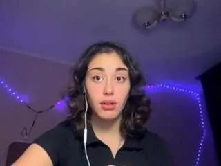 Masturbate to Rozellabutrick, she wants to masturbate for you rozellabutrick from CamSoda