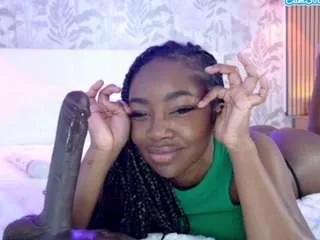 Naked Siennacole wants you to fuck her body now siennacole from CamSoda