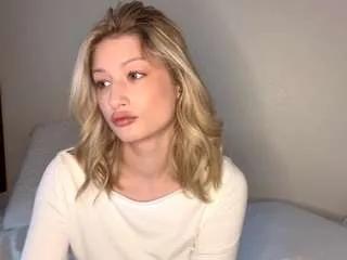 sunheeanderson from CamSoda