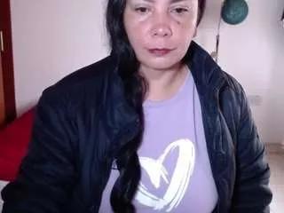 vivian-milf-paint from CamSoda