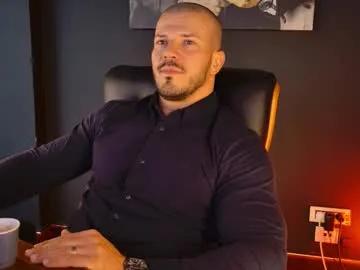 angeloeric from Chaturbate