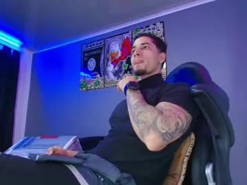 Slutty Camiloalvarezzz3 wants you to fuck his body now camiloalvarezzz3 from Chaturbate