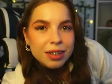 Explore 18 years old charlinemanke from Chaturbate charlinemanke from Chaturbate