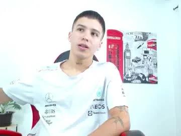 Discover naked camslut Cumandres cumandres from Chaturbate