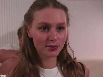 cupofloveswhisper from Chaturbate