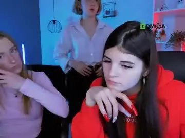 doll_vey from Chaturbate