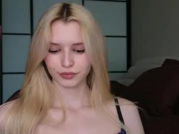 elsafawn from Chaturbate