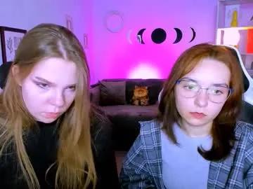 Slutty Esma_shine wants you to fuck their body now esma_shine from Chaturbate