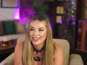 Explore Chaturbate's Evasunderland evasunderland from Chaturbate