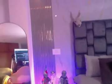 jade_fg from Chaturbate