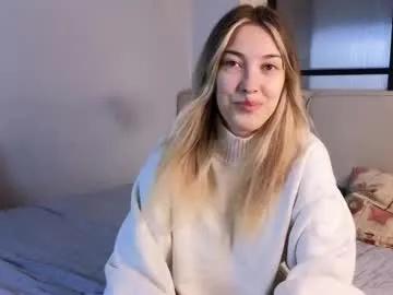 Cute Jolyndeb wants you to fuck her body now jolyndeb from Chaturbate