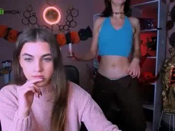 Try Kitniss_dreamy, they want to masturbate for you kitniss_dreamy from Chaturbate