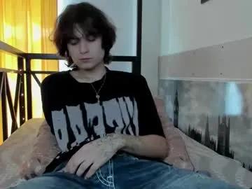 Masturbate to 18 years old lazydarkknight from Chaturbate lazydarkknight from Chaturbate
