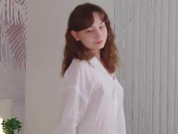 Explore Lolaprise, she wants to masturbate for you lolaprise from Chaturbate