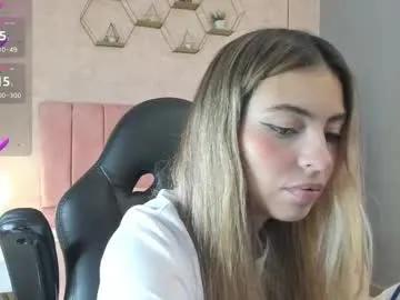 magic_fernanda from Chaturbate