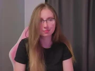 Masturbate to Oliviavele, she wants to masturbate for you oliviavele from Chaturbate