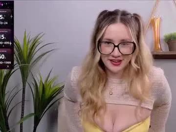 Masturbate to Chaturbate's Selina_thick selina_thick from Chaturbate