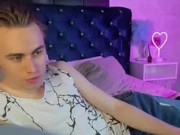 Explore cute model Williamdyson williamdyson from Chaturbate