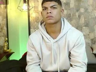 bruce_stroud from Flirt4Free