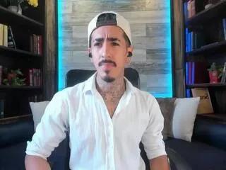 Discover 23 years old donovan_desmond from Flirt4Free donovan_desmond from Flirt4Free