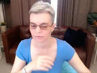 Watch Erikaa_cutie, she wants to masturbate for you erikaa_cutie from Flirt4Free