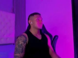 venedic_bull from Flirt4Free