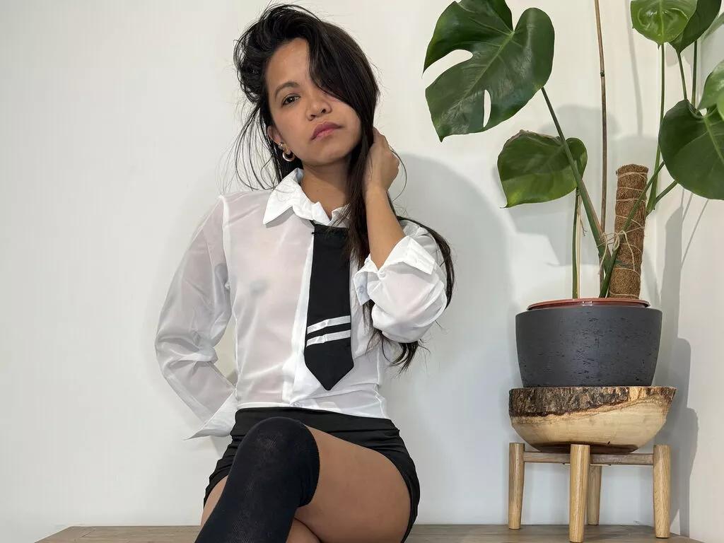 AurieCruz from LiveJasmin