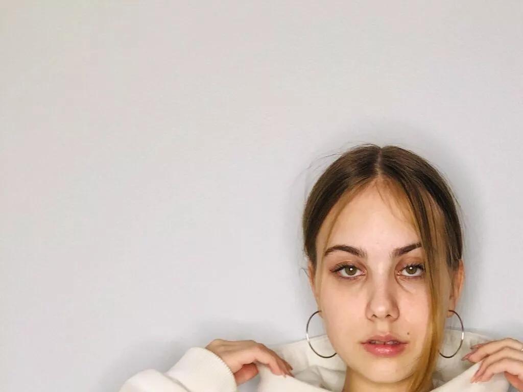 Try 18 years old BrimladExcell from LiveJasmin BrimladExcell from LiveJasmin