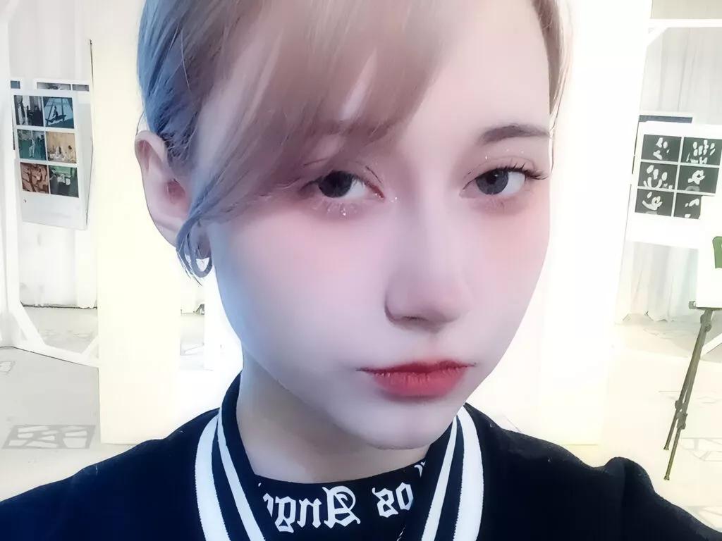 ClaraParks from LiveJasmin