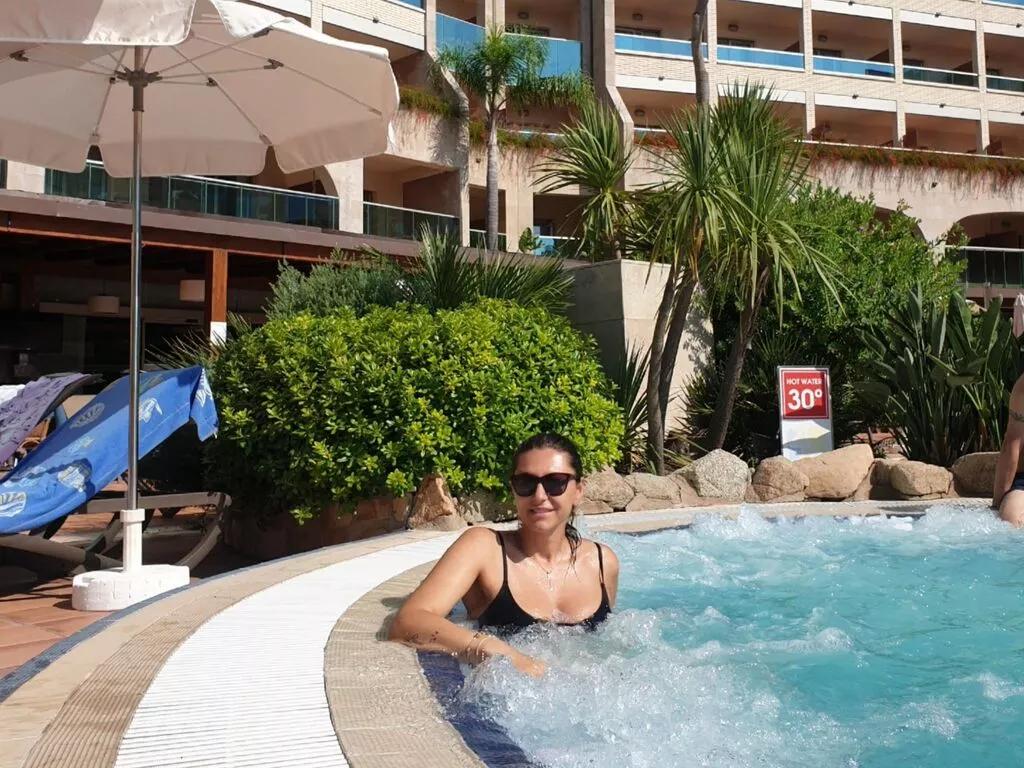 Naked EllyParker wants you to fuck her body now EllyParker from LiveJasmin