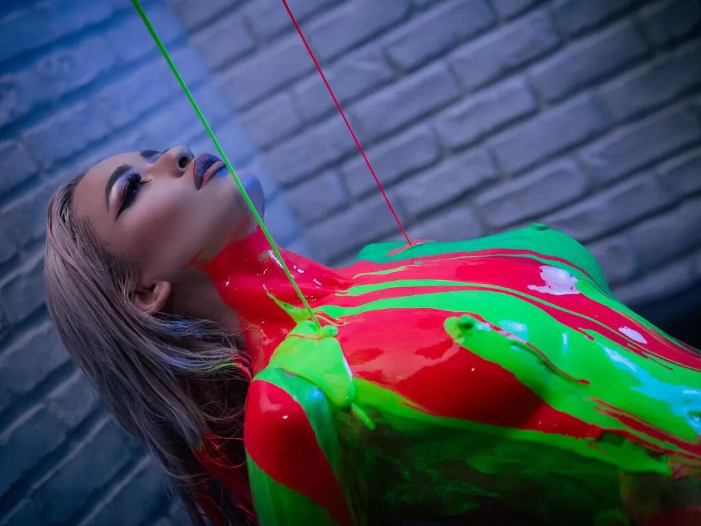 Try sexy stripper Evelyn Evelyn from LiveJasmin