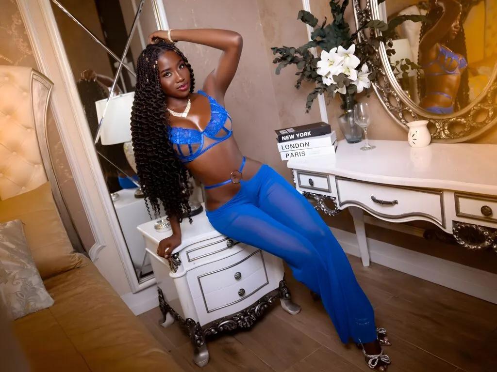 Discover IvonnyRoss, she wants to masturbate for you IvonnyRoss from LiveJasmin