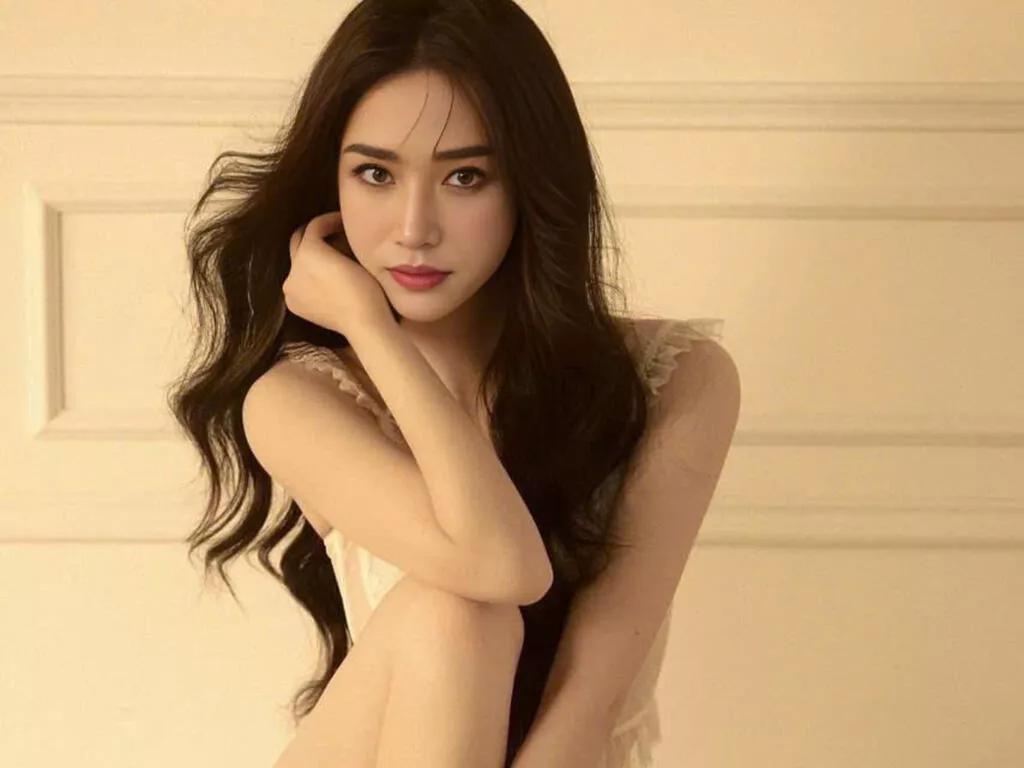 Discover 31 years old KarenChris from LiveJasmin KarenChris from LiveJasmin