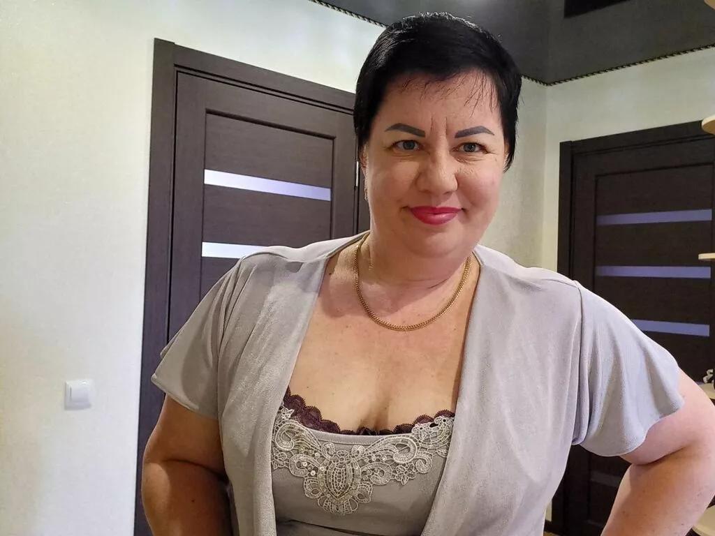 LadySugar from LiveJasmin