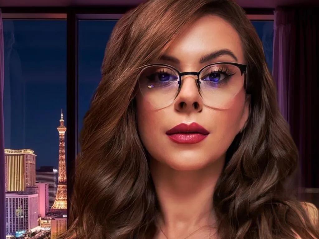 Sweet LenaFox from LiveJasmin LenaFox from LiveJasmin