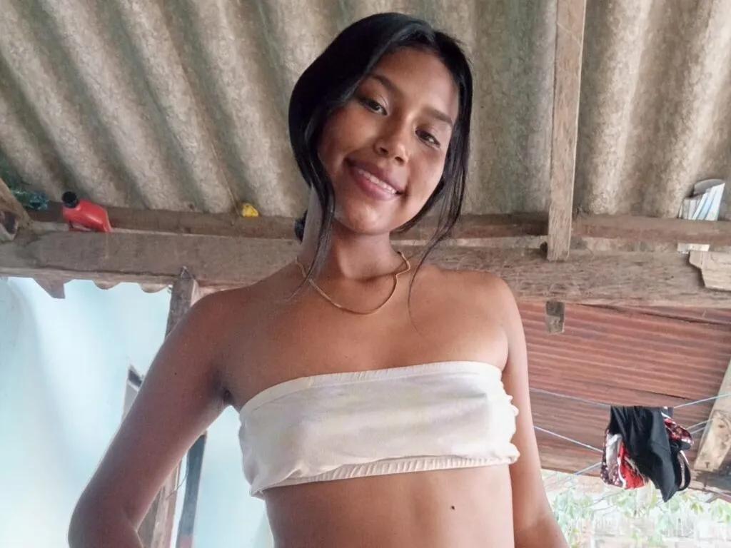 LeyaHamilton from LiveJasmin