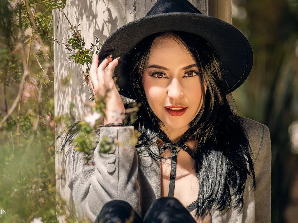 LunaSilvestre from LiveJasmin