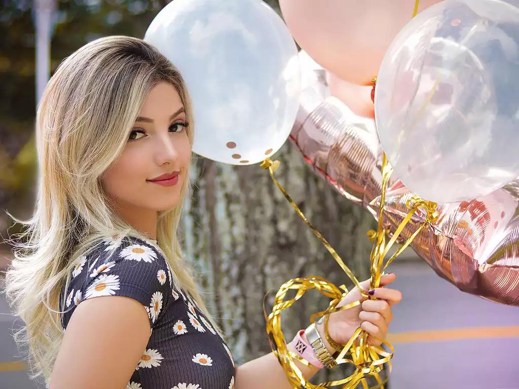 NataliaWaller from LiveJasmin