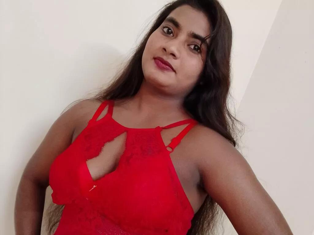 Discover cute slut OliviaKyle OliviaKyle from LiveJasmin