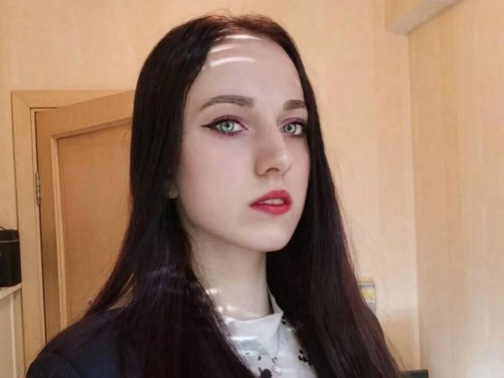 Cute OttilieFurness wants you to fuck her body now OttilieFurness from LiveJasmin