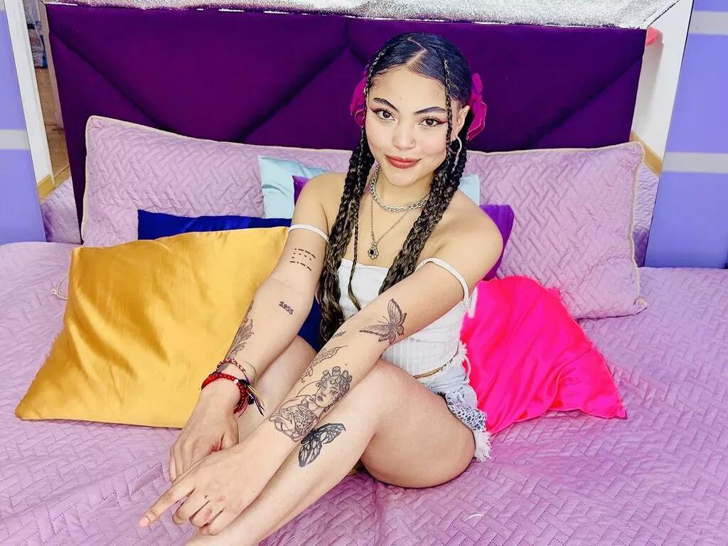 Sweet SammyHil from LiveJasmin SammyHil from LiveJasmin