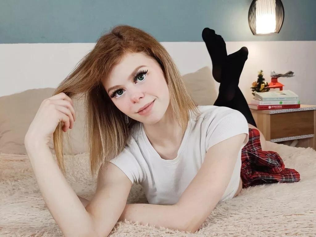 SophieColdman from LiveJasmin