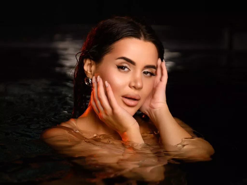 Watch 30 years old StellaKendal from LiveJasmin StellaKendal from LiveJasmin