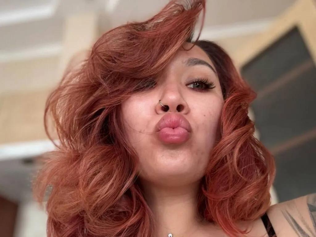 SusieReverse from LiveJasmin