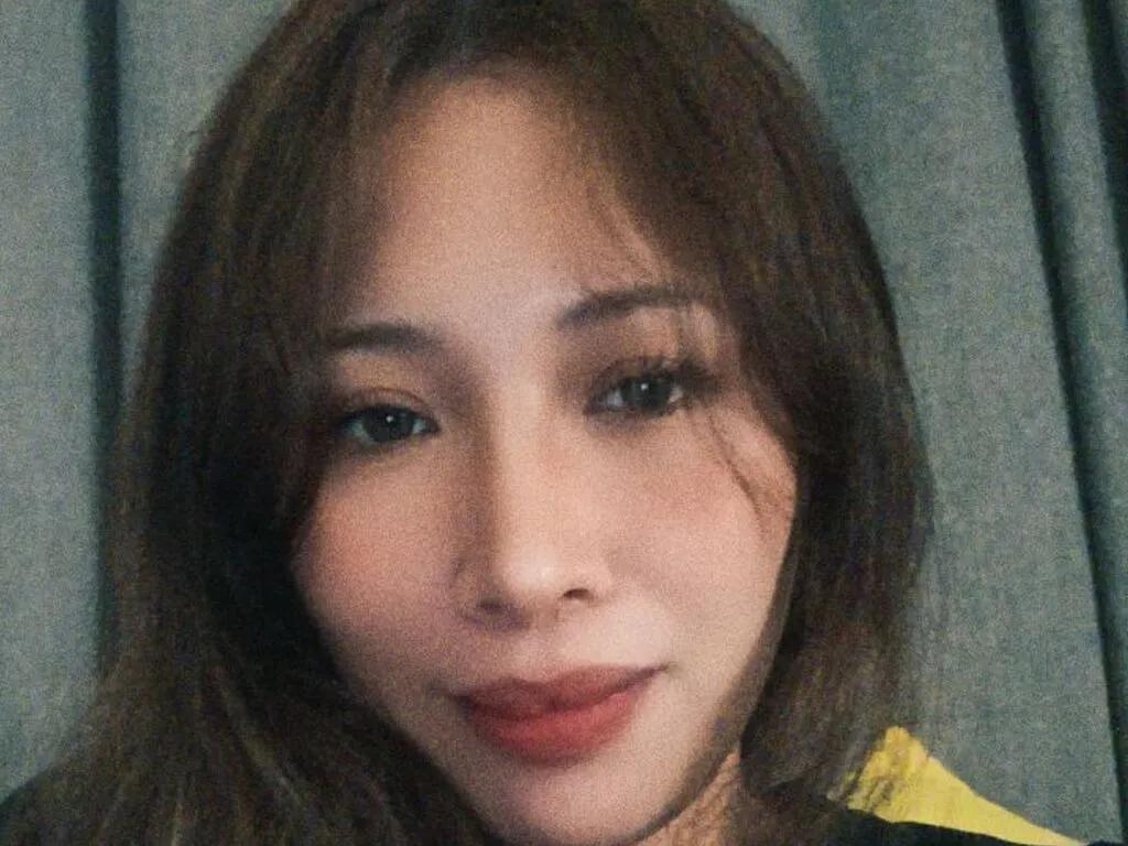 ThylaMax from LiveJasmin