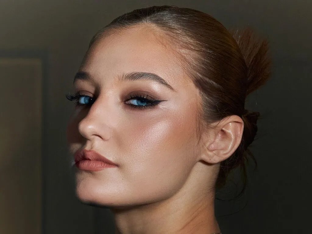 VerniaGrenon from LiveJasmin